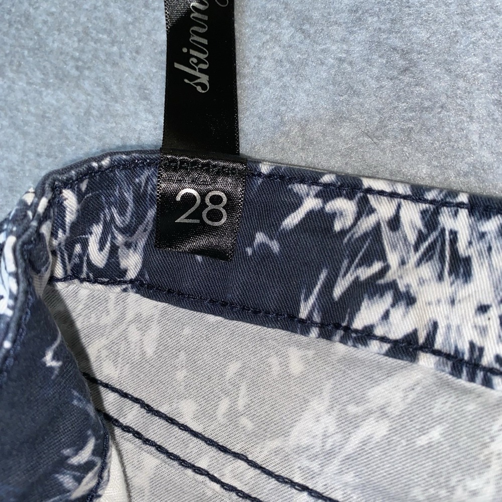 bebe Jeans Women's 28 Skinny Pants Black White Marble Print Stretch Mid Rise - Picture 8 of 16